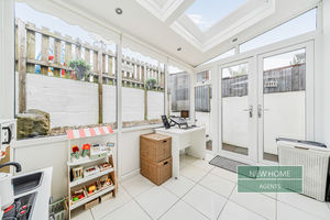 Photo 19- click for photo gallery